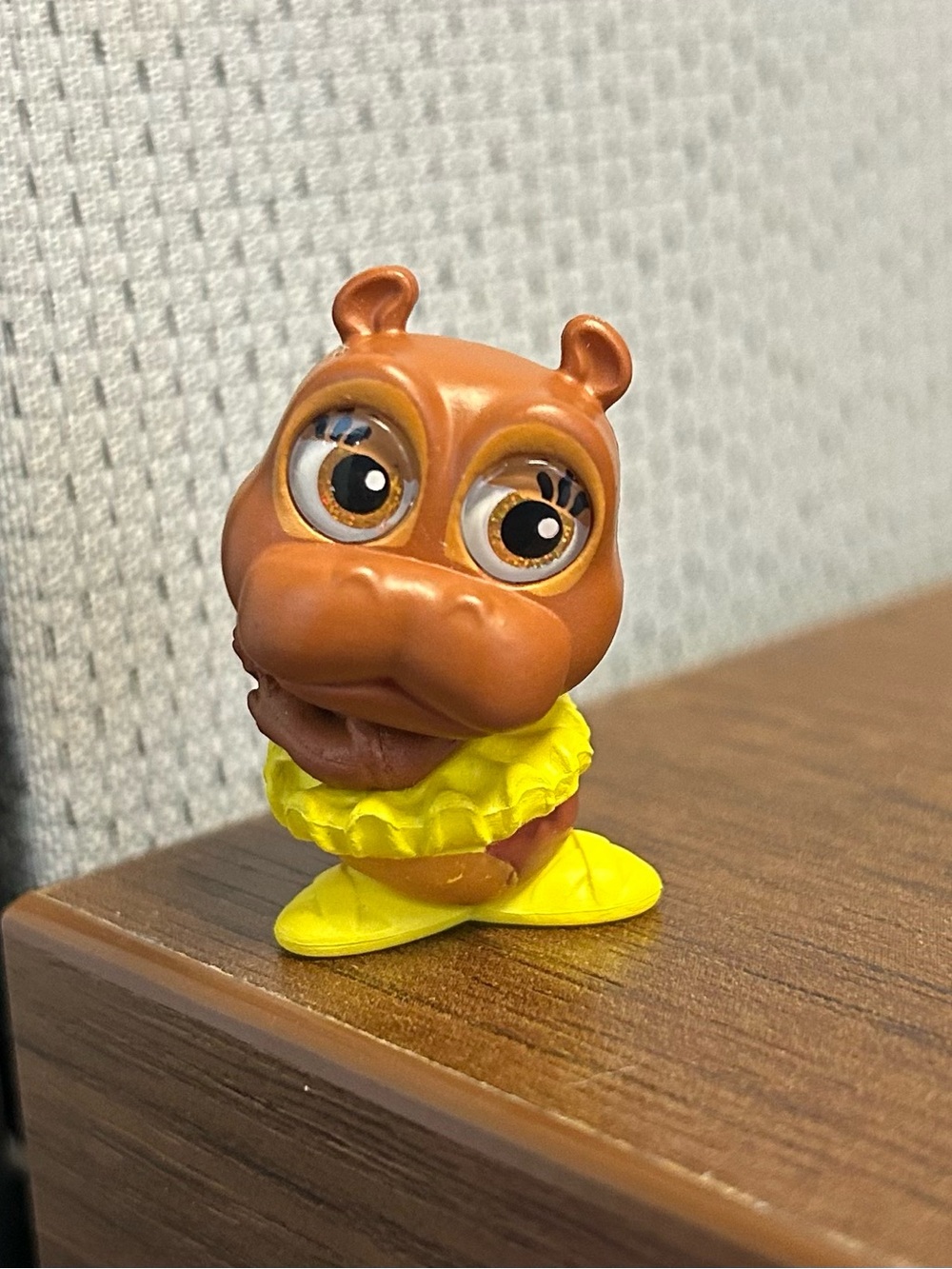 ULTRA RARE Disney Doorables Series 11 – Hyacinth Hippo from Disney's Fantasia 💛
